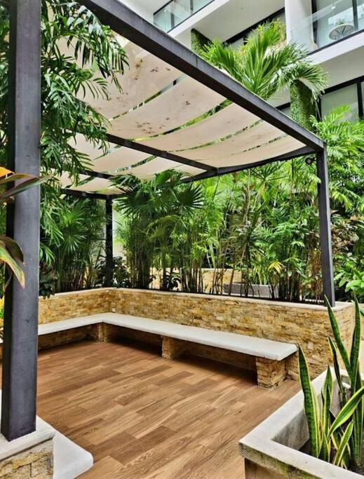 Stunning 1 Bdrm Condo Gym-Pool 10 Min To The Beach & Quinta Av Πλάγια Ντελ Κάρμεν Εξωτερικό φωτογραφία