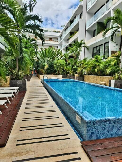Stunning 1 Bdrm Condo Gym-Pool 10 Min To The Beach & Quinta Av Πλάγια Ντελ Κάρμεν Εξωτερικό φωτογραφία